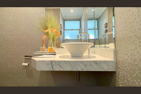 Apartamento à venda com 158m², 3 quartos e 1 vagaLavabo