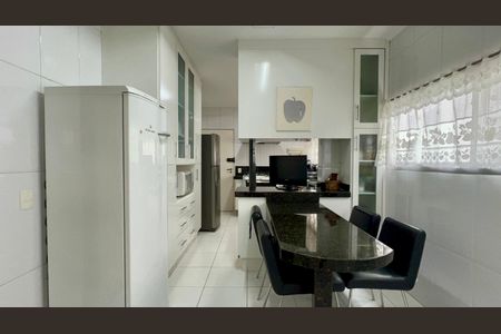 Apartamento à venda com 158m², 3 quartos e 1 vagaCopa