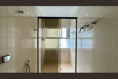 Apartamento à venda com 158m², 3 quartos e 1 vagaBanheiro da Suíte 1