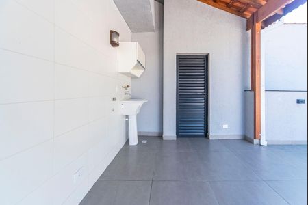 Apartamento para alugar com 130m², 3 quartos e 1 vagaÁrea de Serviço