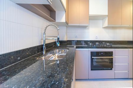 Apartamento para alugar com 130m², 3 quartos e 1 vagaCozinha 