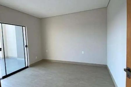 Quarto 1 de casa para alugar com 3 quartos, 215m² em Shopping Park, Uberlândia