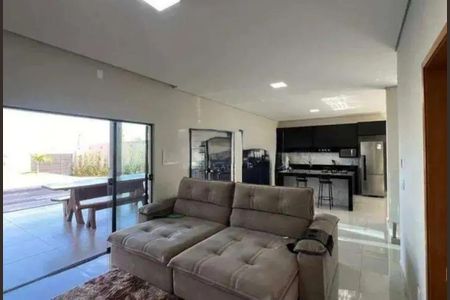 Casa para alugar com 215m², 3 quartos e 3 vagas Casa para alugar com 215m², 3 quartos e 3 vagasSala/cozinha