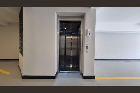 Apartamento para alugar com 80m², 3 quartos e 1 vagaElevador