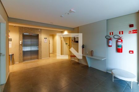 Apartamento para alugar com 37m², 1 quarto e sem vaga Apartamento para alugar com 37m², 1 quarto e sem vagaHall Social