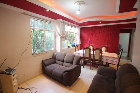 Sala de apartamento à venda com 3 quartos, 62m² em Monte Castelo, Contagem