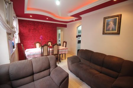 Sala de apartamento à venda com 3 quartos, 62m² em Monte Castelo, Contagem