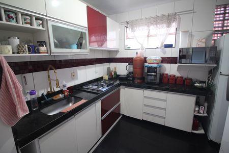 Apartamento à venda com 62m², 3 quartos e 1 vagaCozinha e Área de Serviço