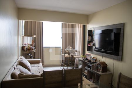 Apartamento para alugar com 65m², 2 quartos e 1 vaga Apartamento para alugar com 65m², 2 quartos e 1 vagaSala