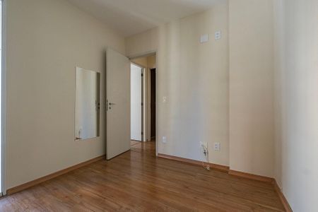 Apartamento para alugar com 97m², 3 quartos e 2 vagasQuarto 2