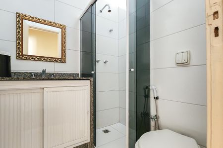 Apartamento à venda com 80m², 2 quartos e sem vagaBanheiro Social 