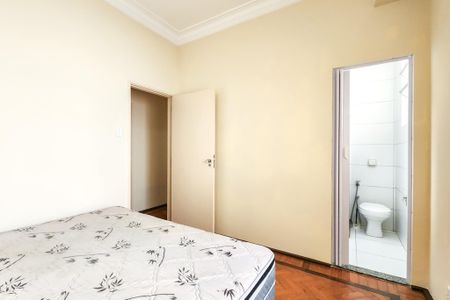 Apartamento à venda com 80m², 2 quartos e sem vagaSuite 