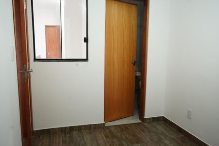 Casa para alugar com 105m², 3 quartos e 2 vagasSuíte 2