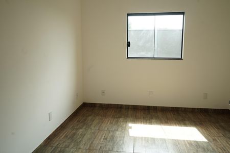 Casa para alugar com 105m², 3 quartos e 2 vagasSuíte 3