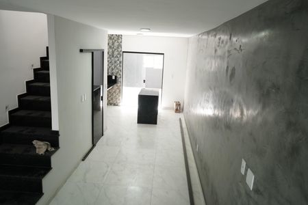 Sala de casa à venda com 3 quartos, 105m² em Chácara Santo Antônio (zona Leste), São Paulo