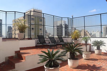 Apartamento para alugar com 33m², 1 quarto e 1 vagaPiscina