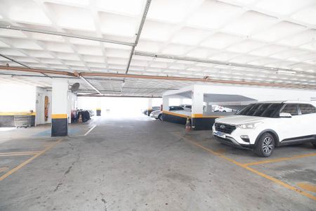 Apartamento à venda com 58m², 2 quartos e 1 vaga Apartamento à venda com 58m², 2 quartos e 1 vagaGaragem