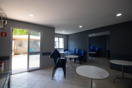 Apartamento à venda com 58m², 2 quartos e 1 vaga Apartamento à venda com 58m², 2 quartos e 1 vagaÁrea comum - Salão de festas