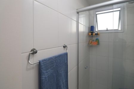 Apartamento à venda com 58m², 2 quartos e 1 vaga Apartamento à venda com 58m², 2 quartos e 1 vagaBanheiro