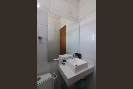 Apartamento à venda com 60m², 2 quartos e 1 vagaBanheiro Social