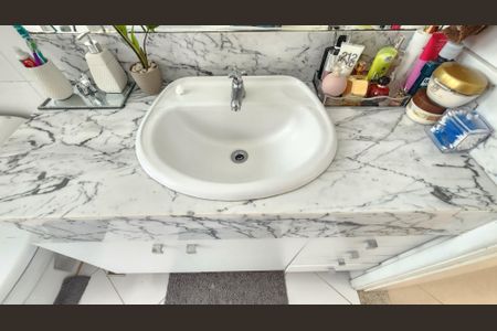 Apartamento para alugar com 64m², 2 quartos e 1 vaga Apartamento para alugar com 64m², 2 quartos e 1 vagaBanheiro Social