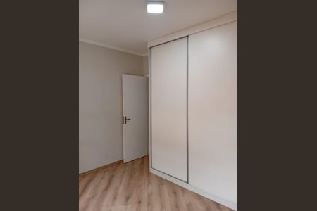 Casa à venda com 100m², 2 quartos e 2 vagasQuarto