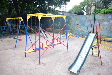 Apartamento para alugar com 96m², 3 quartos e 1 vagaÁrea comum - Playground