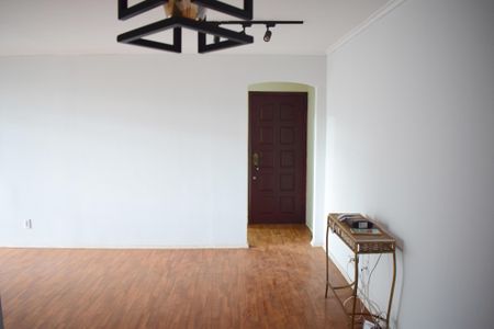 Apartamento para alugar com 96m², 3 quartos e 1 vagaSala