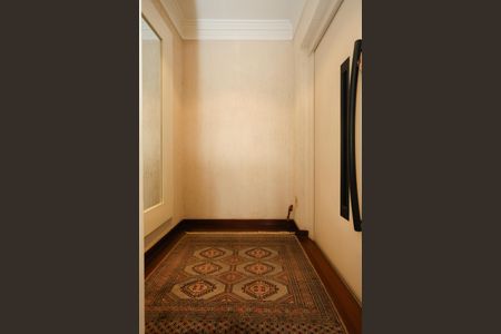 Apartamento à venda com 150m², 3 quartos e 4 vagas Apartamento à venda com 150m², 3 quartos e 4 vagashall de entrada