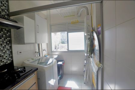 Apartamento à venda com 62m², 2 quartos e 1 vaga Apartamento à venda com 62m², 2 quartos e 1 vagaÁrea de Serviço