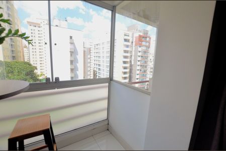 Apartamento à venda com 62m², 2 quartos e 1 vaga Apartamento à venda com 62m², 2 quartos e 1 vagaVaranda