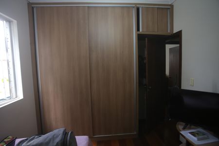 Apartamento à venda com 176m², 3 quartos e 3 vagasQuarto 2