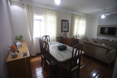 Apartamento à venda com 176m², 3 quartos e 3 vagasSala