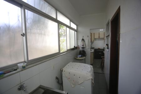 Apartamento à venda com 176m², 3 quartos e 3 vagasArea de serviço