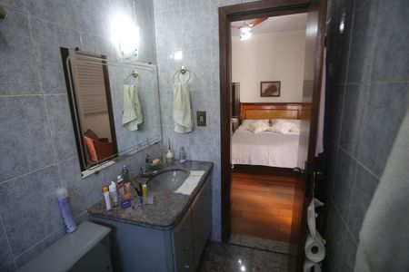 Apartamento à venda com 176m², 3 quartos e 3 vagasSuite