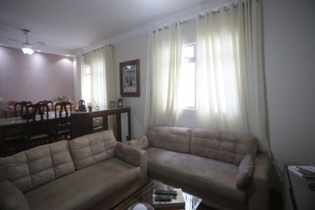 Apartamento à venda com 176m², 3 quartos e 3 vagasSala
