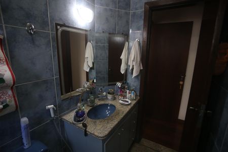 Apartamento à venda com 176m², 3 quartos e 3 vagasBanheiro