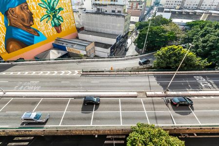 Apartamento à venda com 94m², 1 quarto e sem vagaVista