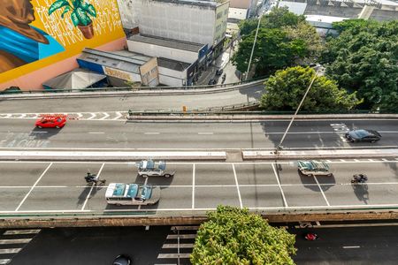 Apartamento à venda com 94m², 1 quarto e sem vagaVista