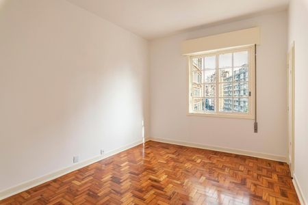Apartamento à venda com 94m², 1 quarto e sem vagaQuarto