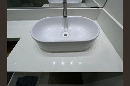 Banheiro Social de apartamento à venda com 2 quartos, 66m² em Recreio dos Bandeirantes, Rio de Janeiro
