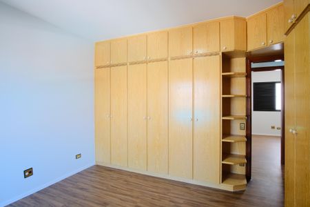 Apartamento para alugar com 130m², 3 quartos e 3 vagasSuíte