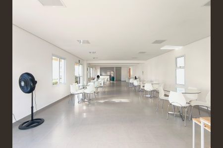 Apartamento à venda com 75m², 2 quartos e 2 vagasÁrea comum - Salão de festas