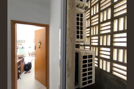 Apartamento à venda com 75m², 2 quartos e 2 vagasShaft de Gás e Ar Condicionado