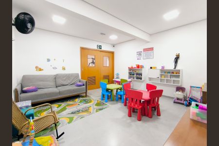 Apartamento à venda com 75m², 2 quartos e 2 vagasÁrea comum - Brinquedoteca