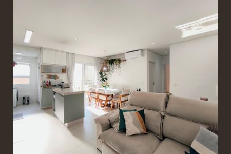 Apartamento à venda com 75m², 2 quartos e 2 vagasSala