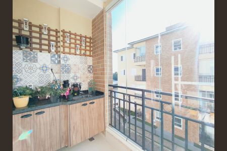 Apartamento à venda com 75m², 2 quartos e 2 vagasVaranda