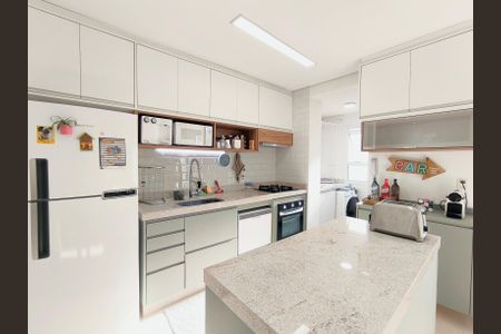 Apartamento à venda com 75m², 2 quartos e 2 vagasCozinha