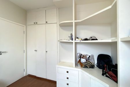 Apartamento à venda com 160m², 3 quartos e 2 vagasQuarto 3