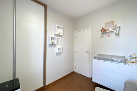 Apartamento à venda com 160m², 3 quartos e 2 vagasQuarto 2